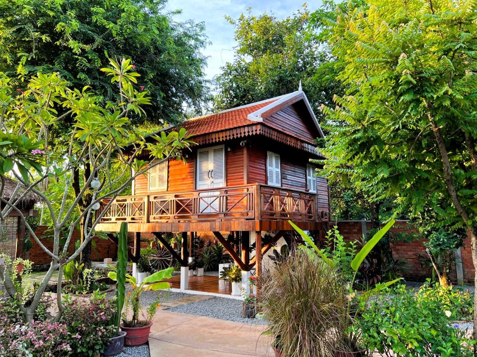 The Little Vegan Homestay Phumi Banteay Srei Extérieur photo